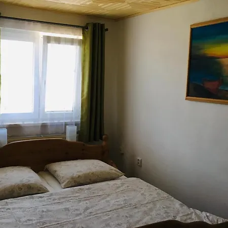 Apartment U Ropaku