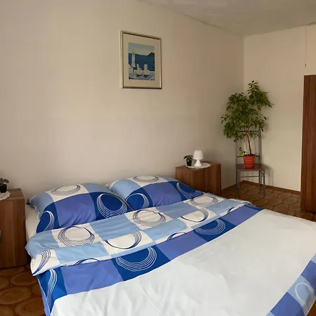 Apartment U Ropaku *